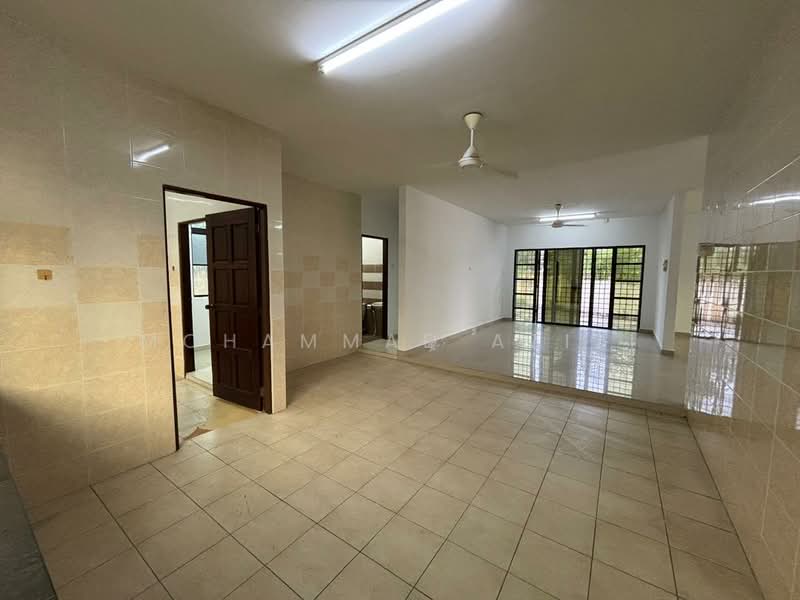 Bungalow for Sale in Alor Akar (Kuantan) - Mohammad Azizi - PropertyGuru.com.my