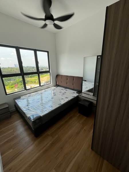 Kondominium untuk Disewa di Armani Residence Sg Long - Song Han - Bedroom - PropertyGuru.com.my