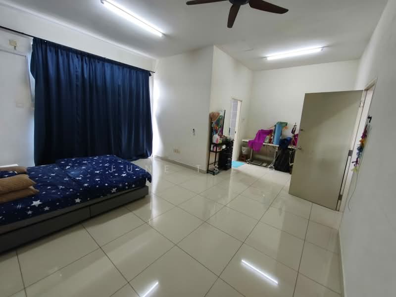 Semi-Detached House for Sale in Bandar Cemerlang (Ulu Tiram) - June Tseng - PropertyGuru.com.my