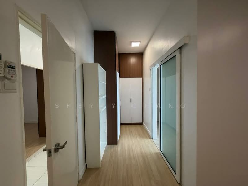 Condominium for Sale at Damansara Foresta - Sherry Chang - Corridor - PropertyGuru.com.my