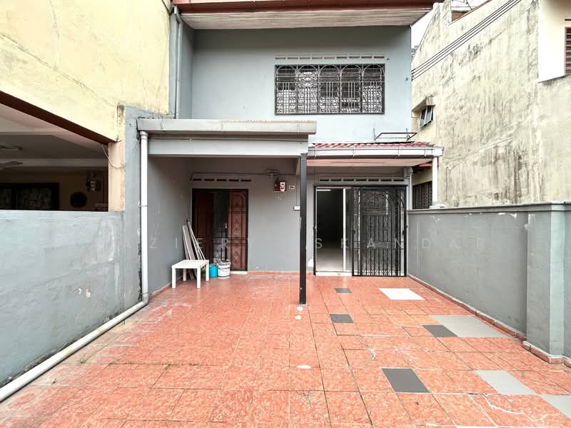 2-storey Terraced House for Sale in Taman Melawati (Ulu Kelang) - Shaziery Iskandar - Exterior - PropertyGuru.com.my