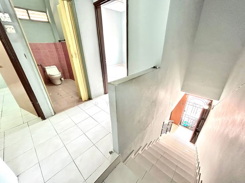 2-storey Terraced House for Sale in Taman Melawati (Ulu Kelang) - Shaziery Iskandar - Bathroom - PropertyGuru.com.my