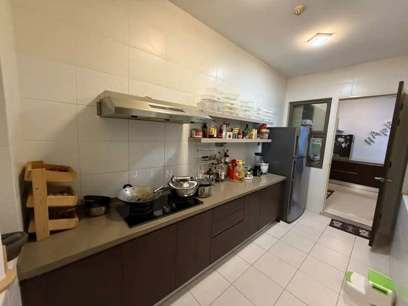 Rumah Berkembar untuk Disewa di East Ledang (Iskandar Puteri (Nusajaya)) - Jin Teok - Kitchen - PropertyGuru.com.my
