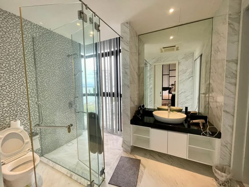 Kondominium untuk Disewa di i-Santorini - Quvee Ooi - Bathroom - PropertyGuru.com.my