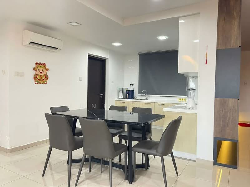 Pangsapuri untuk Disewa di Molek Pine 4 - June Tseng - PropertyGuru.com.my
