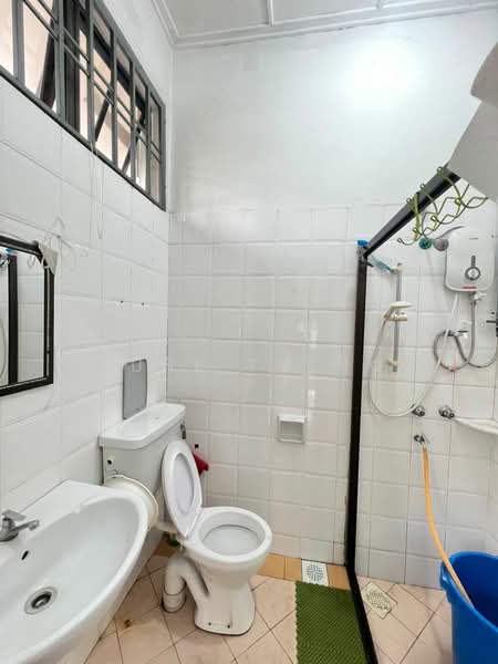 For Rent - Taman Molek