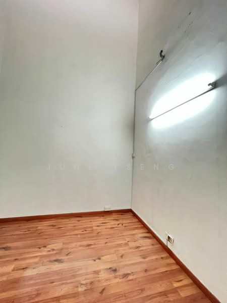 For Rent - Taman Molek