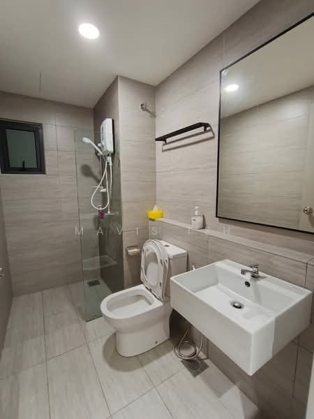 Service Residence for Rent at Maya Bay Residences @ Gamuda Cove - Mavis Teh - Bathroom - PropertyGuru.com.my