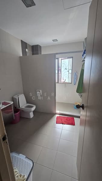 3-storey Terraced House for Sale in Selayang (Selangor) - Sherry Chang - Bathroom - PropertyGuru.com.my