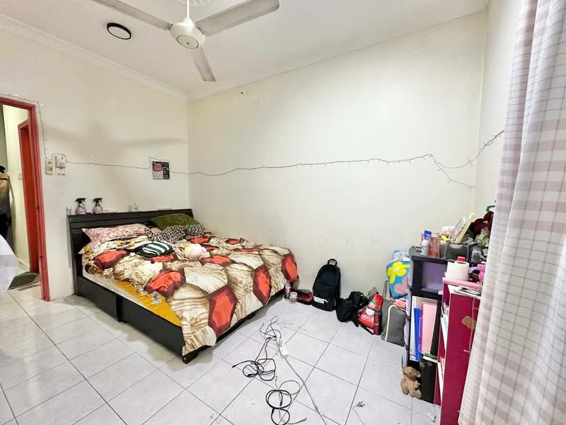 Kondominium untuk Dijual di De Rozelle - Syakila Mokhtar - Bedroom - PropertyGuru.com.my