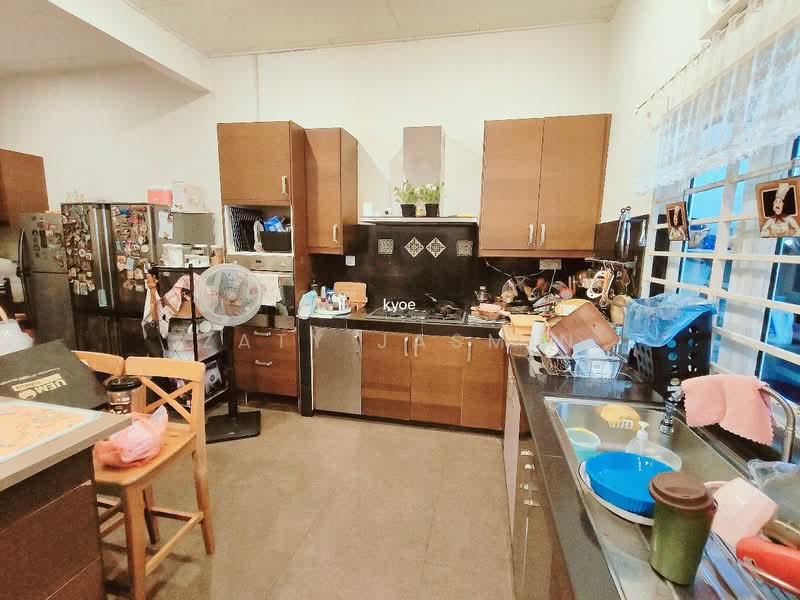 Rumah Teres 2 Tingkat untuk Dijual di Taman Melawati (Ulu Kelang) - Zaty Jasmin - Kitchen - PropertyGuru.com.my