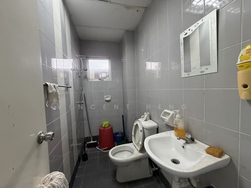 Pejabat untuk Dijual di Petaling Jaya (Selangor) - Vincent Heng - PropertyGuru.com.my