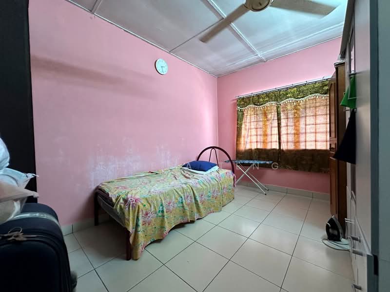 Rumah Teres 2 Tingkat untuk Dijual di Taman Desawan (Klang) - Teresa Teng - Bedroom - PropertyGuru.com.my