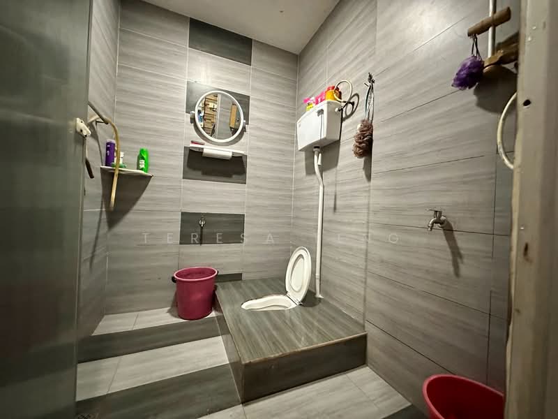 Rumah Teres 2 Tingkat untuk Dijual di Taman Desawan (Klang) - Teresa Teng - Bathroom - PropertyGuru.com.my