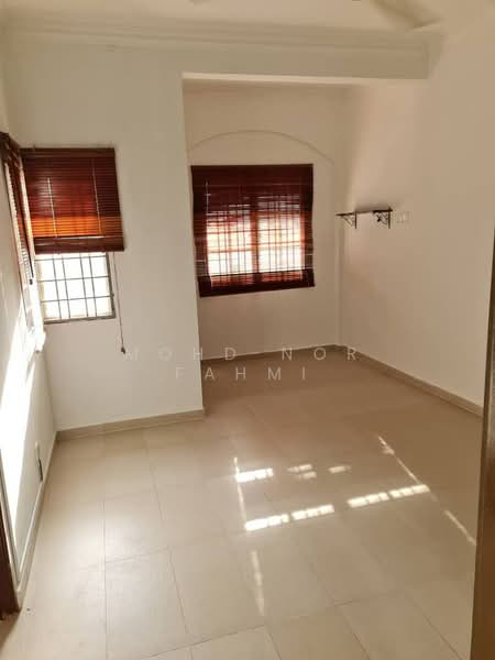 Rumah Teres 2 Tingkat untuk Dijual di Seksyen 7 (Bangi) - Mohd Nor Fahmi - PropertyGuru.com.my