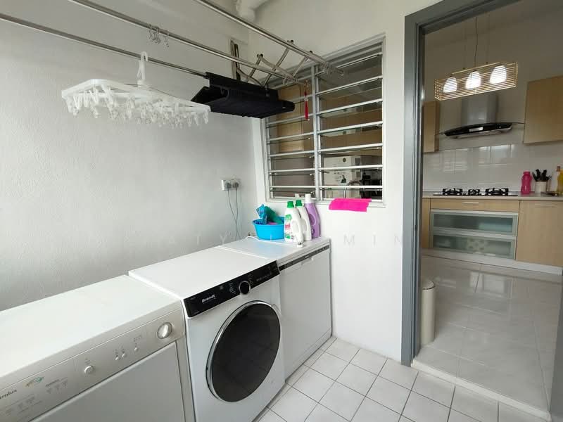 Condominium for Sale at Seri Maya Condominium - Zaty Jasmin - Kitchen - PropertyGuru.com.my