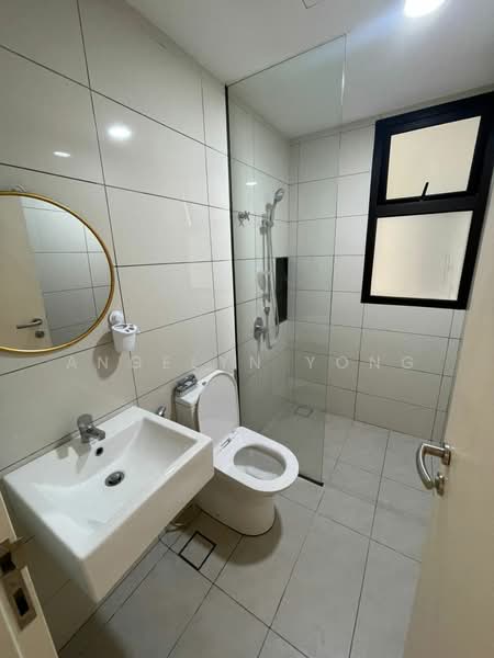 Servis Apartment untuk Disewa di Duta Park Residences - Angelyn Yong - Bathroom - PropertyGuru.com.my