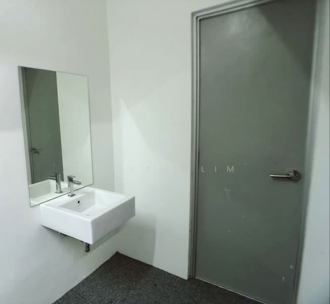 Shop for Rent in Dato Keramat (George Town) - Beverly Lim - PropertyGuru.com.my