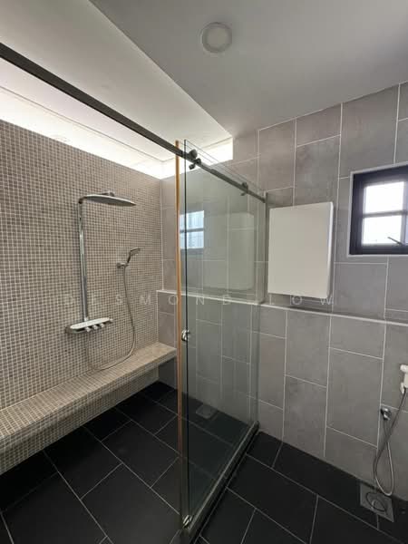 Kondominium untuk Disewa di Regal Villa - Desmond Low - Bathroom - PropertyGuru.com.my