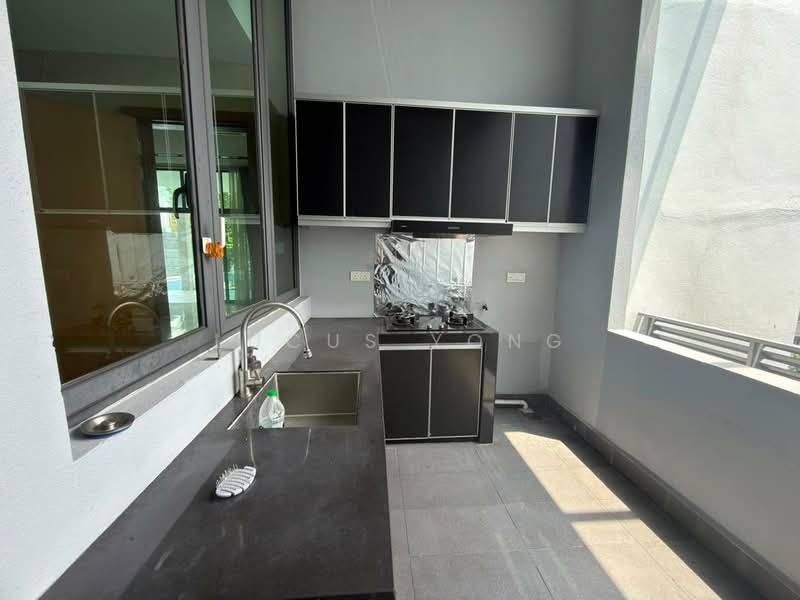 Rumah Banglo untuk Disewa di Seputeh (Kuala Lumpur) - Lucus Yong - Kitchen - PropertyGuru.com.my