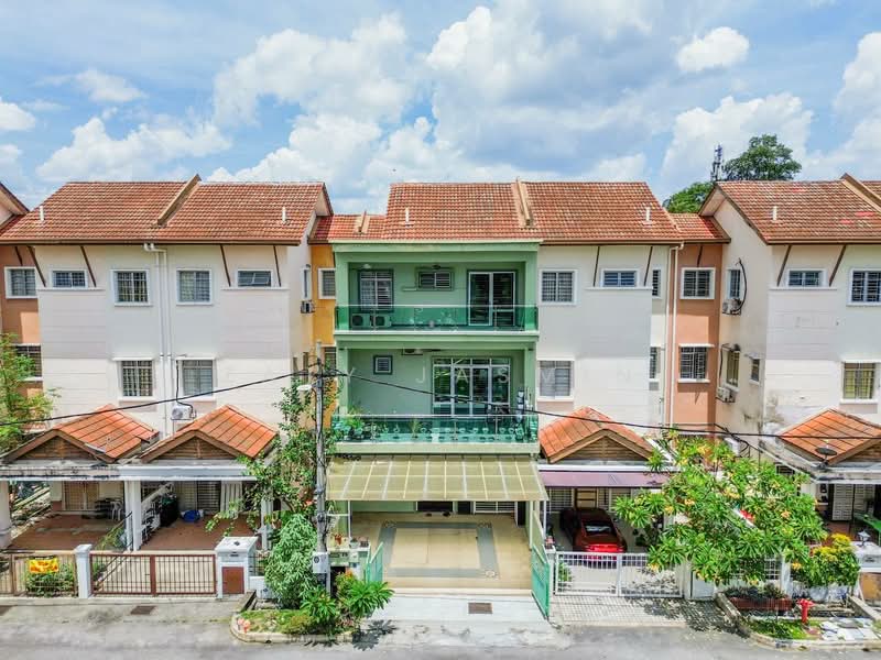3-storey Terraced House for Sale in Ukay Perdana (Ulu Kelang) - Zaty Jasmin - Exterior - PropertyGuru.com.my