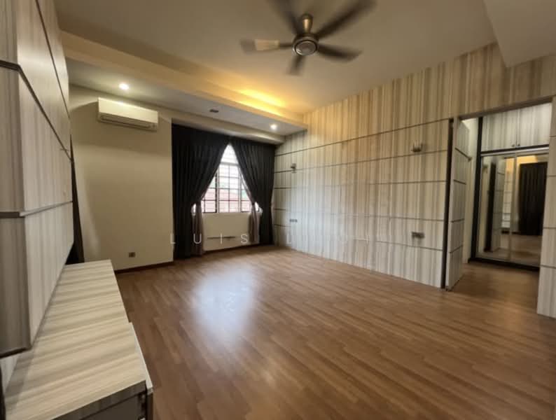 Semi-Detached House for Sale in Bandar Mahkota Cheras (Cheras) - Luis Looi - PropertyGuru.com.my