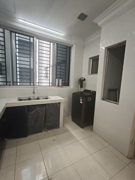 Kondominium untuk Dijual di Ampang Boulevard - Susan Foo - Kitchen - PropertyGuru.com.my