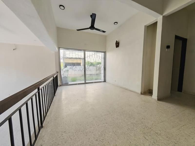 Semi-Detached House for Sale in Taman Koperasi Cuepacs (Cheras) - Zaty Jasmin - Living Room - PropertyGuru.com.my