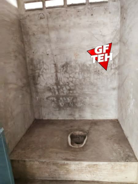 Warehouse for Rent in Tasek Gelugor (Penang) - Teh Guan Fong - Bathroom - PropertyGuru.com.my