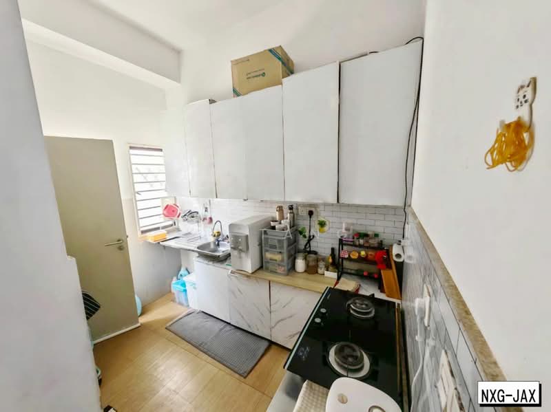 Rumah Teres 2 Tingkat untuk Disewa di Bandar Bukit Raja (Klang) - KC Tang - Kitchen - PropertyGuru.com.my