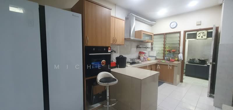 Terraced House for Sale in Taman Aman Putra (Puchong) - Michelle Tan - Kitchen - PropertyGuru.com.my