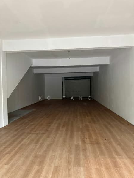 Shop for Rent in Setia Alam (Selangor) - KC Tang - Interior - PropertyGuru.com.my