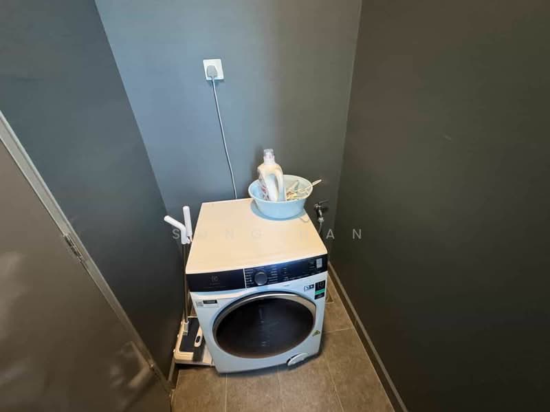 Service Residence for Rent at 8th & Stellar - Song Han - Interior - PropertyGuru.com.my