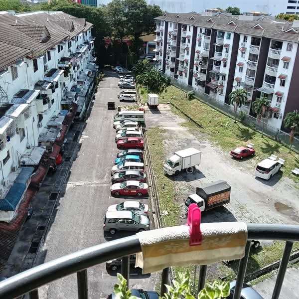 For Sale - Perdana Court