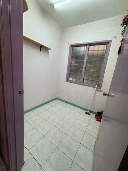 Flat for Sale at Bandar Damai Perdana (Low Cost) - Yap Yong Yong - Interior - PropertyGuru.com.my