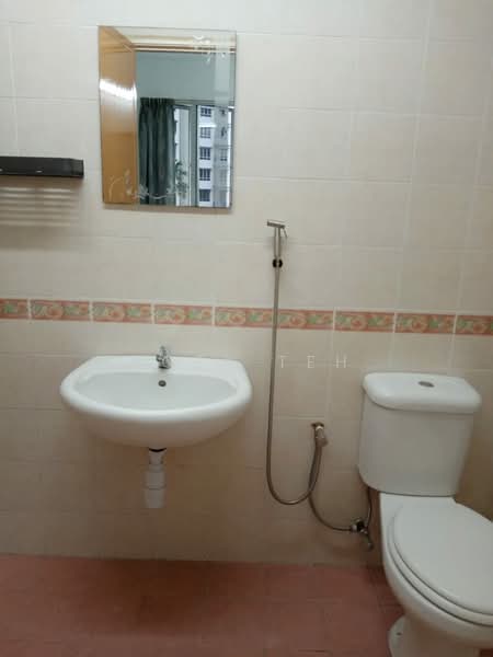 Condominium for Rent at Putra Place Condominium - Joey Teh - Bathroom - PropertyGuru.com.my