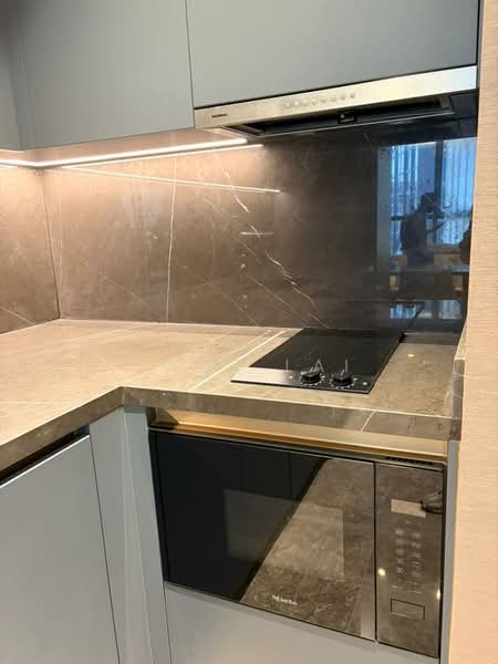 Servis Apartment untuk Disewa di Orion Residence Bukit Bintang - Samz Lai - Kitchen - PropertyGuru.com.my
