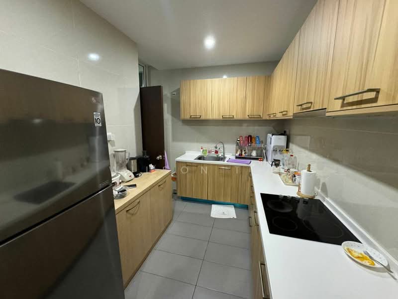 Kondominium untuk Dijual di KSL D'Esplanade Residence - Wilson Teo - Kitchen - PropertyGuru.com.my