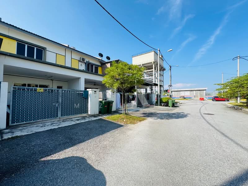 For Sale - Double Storey Sari Alamanda 2 Rawang