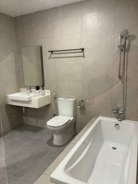 Kondominium untuk Disewa di Bangsar Hill Park - Fateh AL - Bathroom - PropertyGuru.com.my