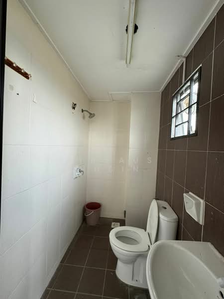 Kondominium untuk Dijual di Calisa N @ Calisa Residences - Firdaus Husin - Bathroom - PropertyGuru.com.my