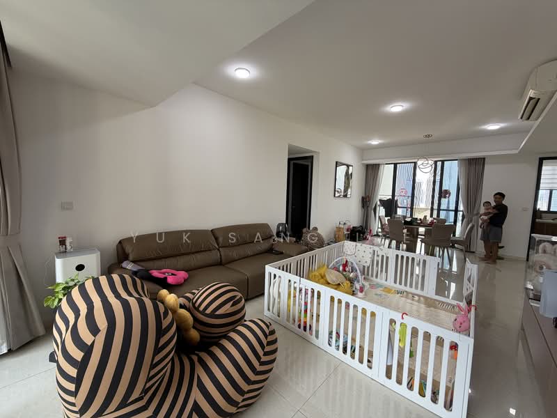 Condominium for Sale at Agile Mont Kiara - Yuk Sang Lee - Living Room - PropertyGuru.com.my