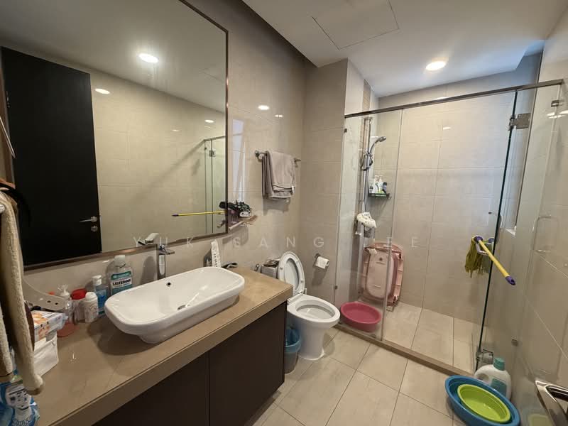 Condominium for Sale at Agile Mont Kiara - Yuk Sang Lee - Bathroom - PropertyGuru.com.my