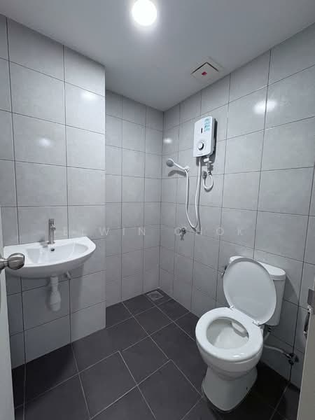 Servis Apartment untuk Disewa di Hana @ Eco Ardence - Elwin Chok - Bathroom - PropertyGuru.com.my