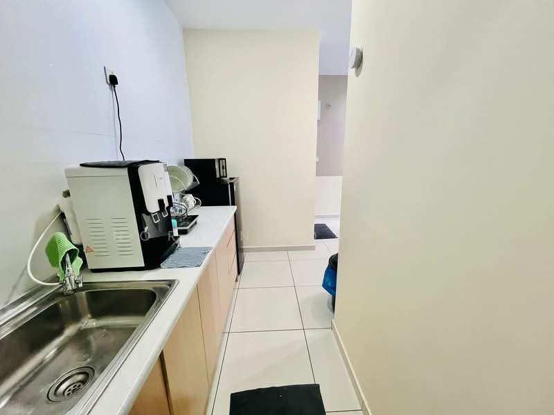 Service Residence for Sale at Kenwingston Platz - Noraini Dahan - Kitchen - PropertyGuru.com.my
