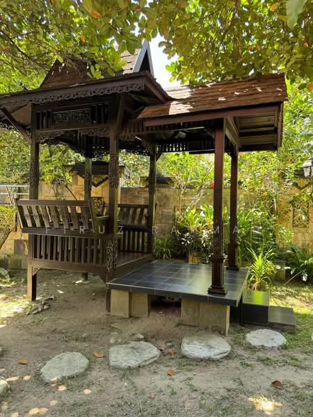 Bungalow for Sale in Bukit Rahman Putra (Sungai Buloh) - Firuz Rahmad - Exterior - PropertyGuru.com.my