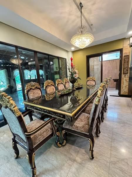 Bungalow for Sale in Bukit Rahman Putra (Sungai Buloh) - Firuz Rahmad - Dining Room - PropertyGuru.com.my