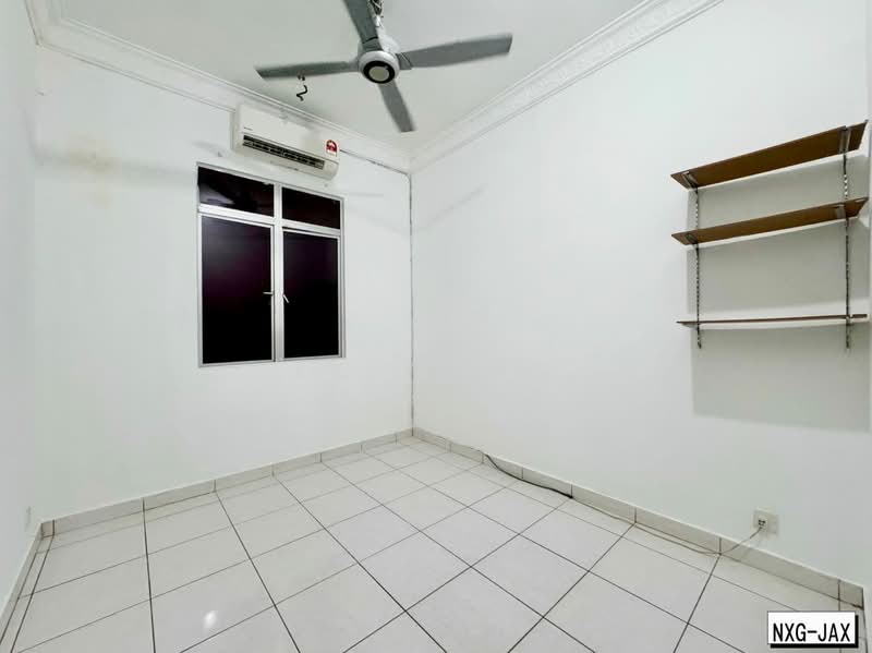 Rumah Berkembar untuk Dijual di Aman Perdana (Kapar) - KC Tang - Interior - PropertyGuru.com.my