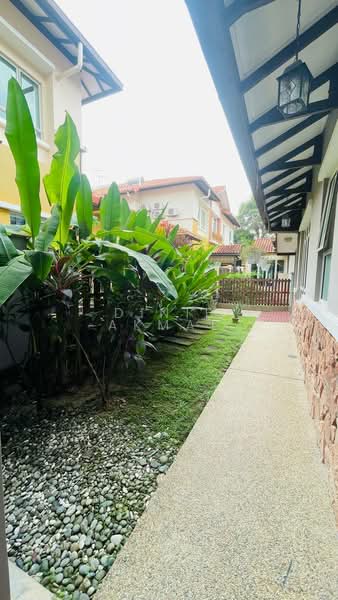 Bungalow for Sale in Shah Alam (Selangor) - Dinie Akmal - Exterior - PropertyGuru.com.my