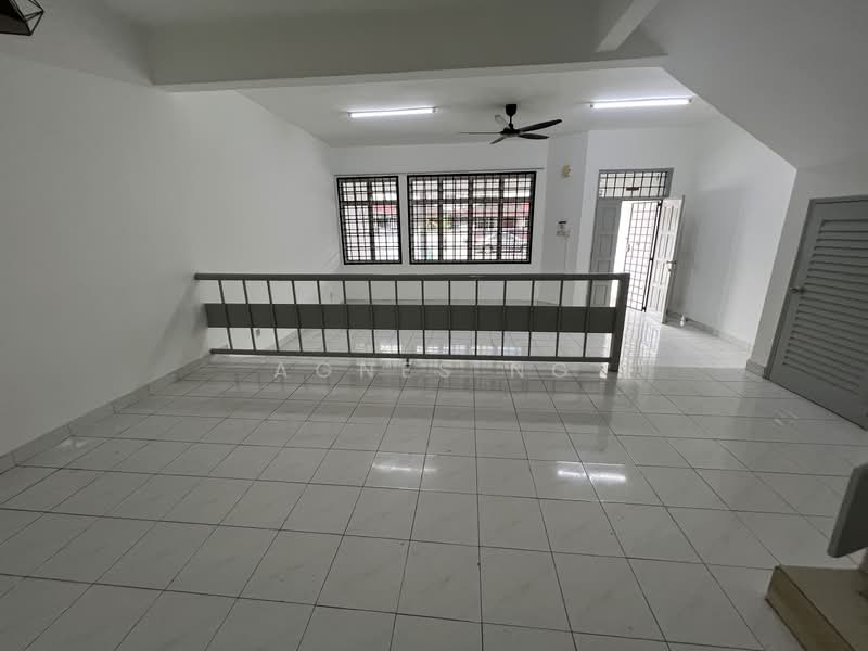 For Rent - Taman Perling